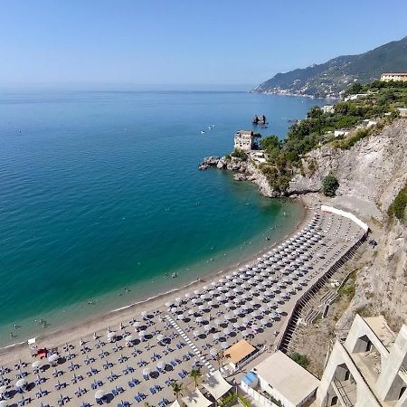 Diana Apartment Salerno Luaran gambar